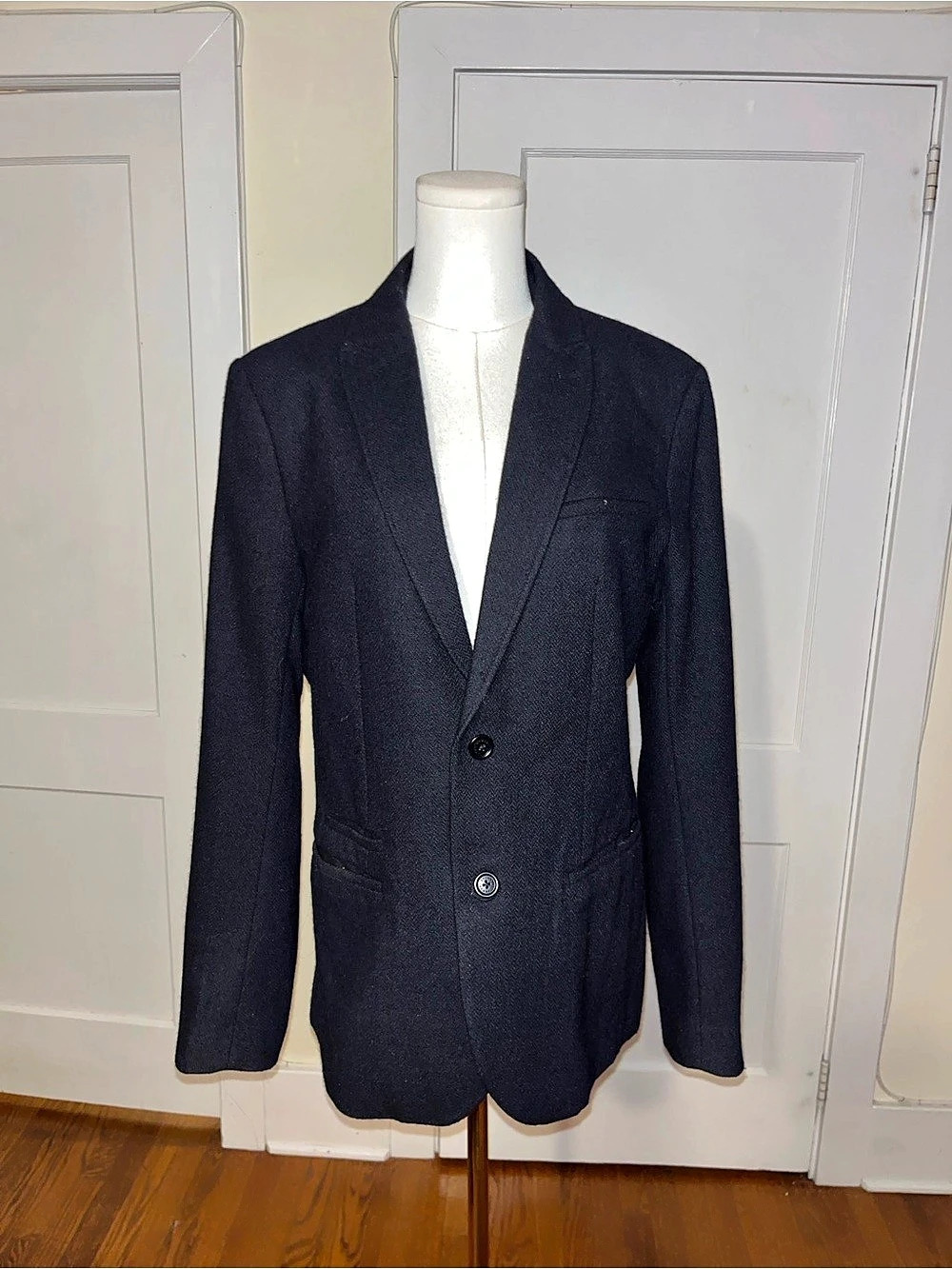 Armani Exchange A|X Charcoal Herringbone Wool-Blend Blazer — Modern Italian Styl